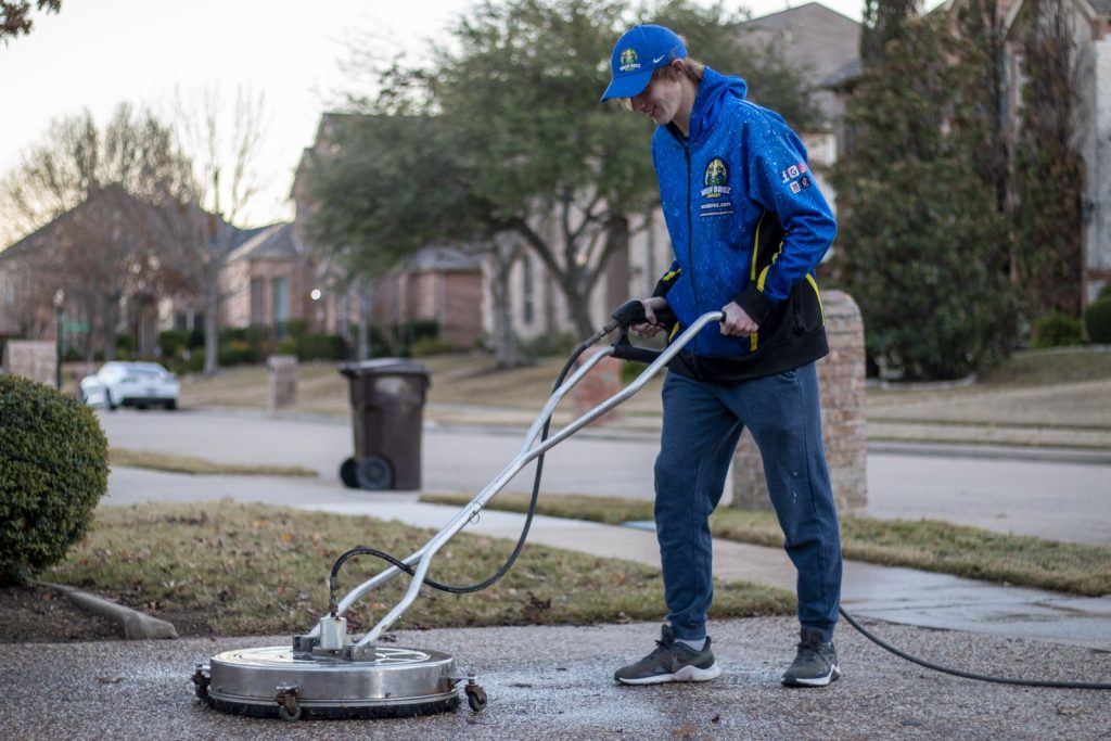 Pressure Washing in Plano TX