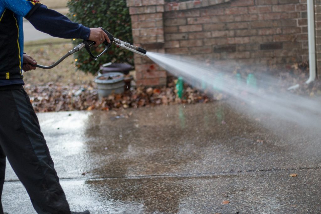 Pressure Washing in Dallas TX